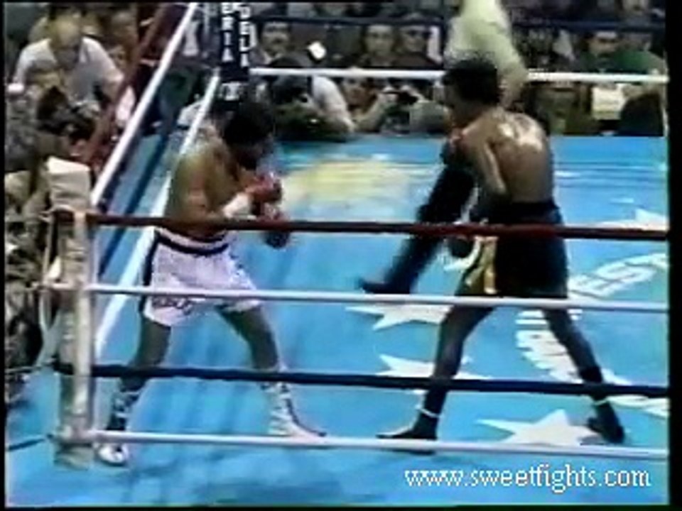 Ray Leonard makes Roberto Duran quit