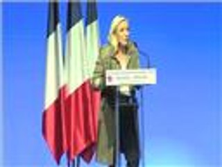 حظوظ كبيرة للجبهة اليمينية المتطرفة بالانتخابات الفرنسية