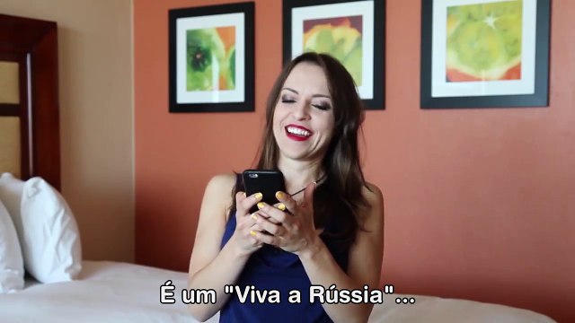 Reação de mulheres ao verem fotos íntimas