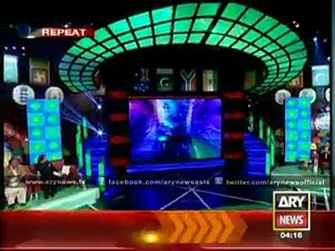 Umer Sharif lashes out at Shoaib Akhter