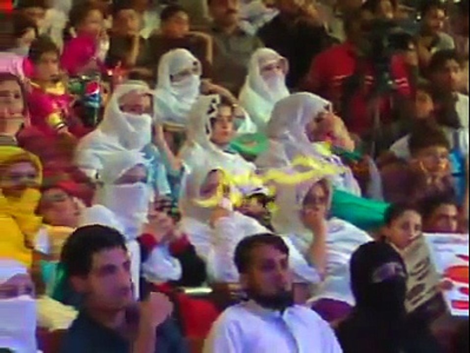 Waya Waya -  Musharaf bangash  New Pashto Song 2015