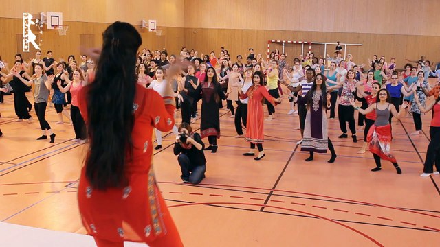 bollywood dance workshop in Paris ( 1st March 2015 )