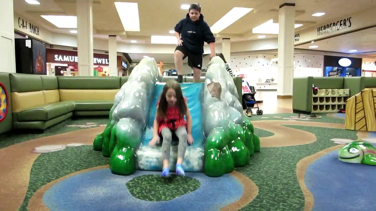 DANGEROUS PLAYGROUND BEHAVIOR!