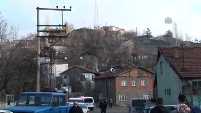 Heyelan Nedeniyle 14 Ev Boşaltıldı