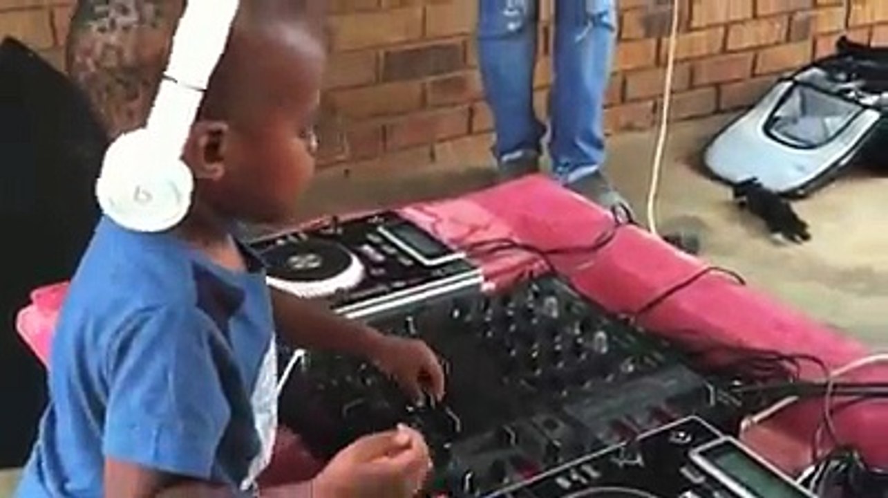 Küçük DJ