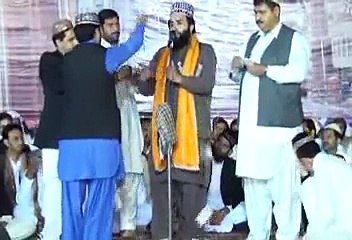 to shah e khuban  Khalid Hasnain Khakil  mehfil naat pir mahal 2014