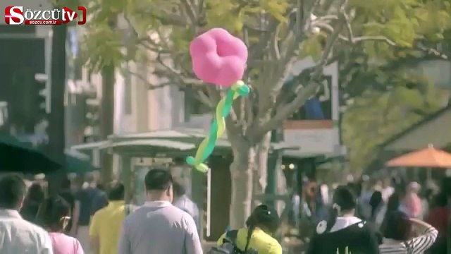 Aşkın dili, dini, rengi ve cinsiyeti yoktur