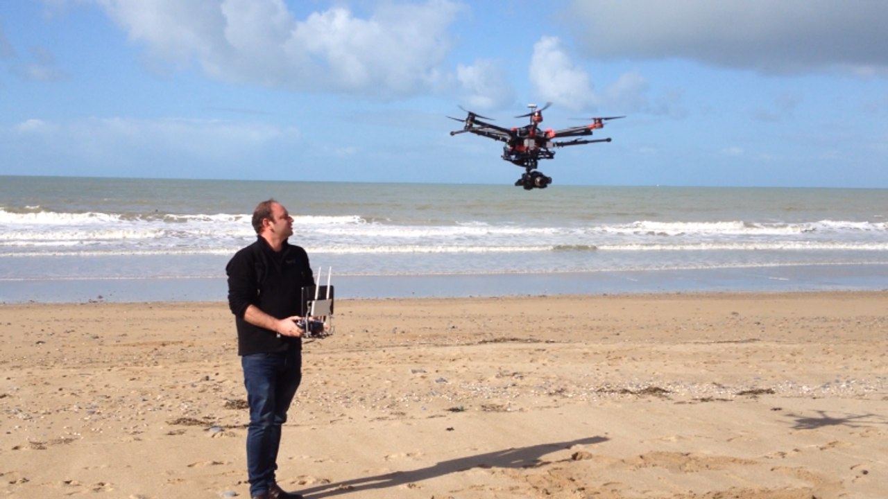 FlashDrone