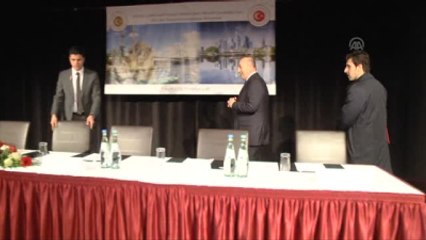 Çavuşoğlu: "Avrupa'da Yabancı Düşmanlığı ve Bunu Destekleyen Siyasi Partiler Var"