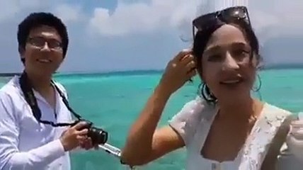 Pakistani Korean Couple ke Sath Cheap Mazaq Kartay Howe