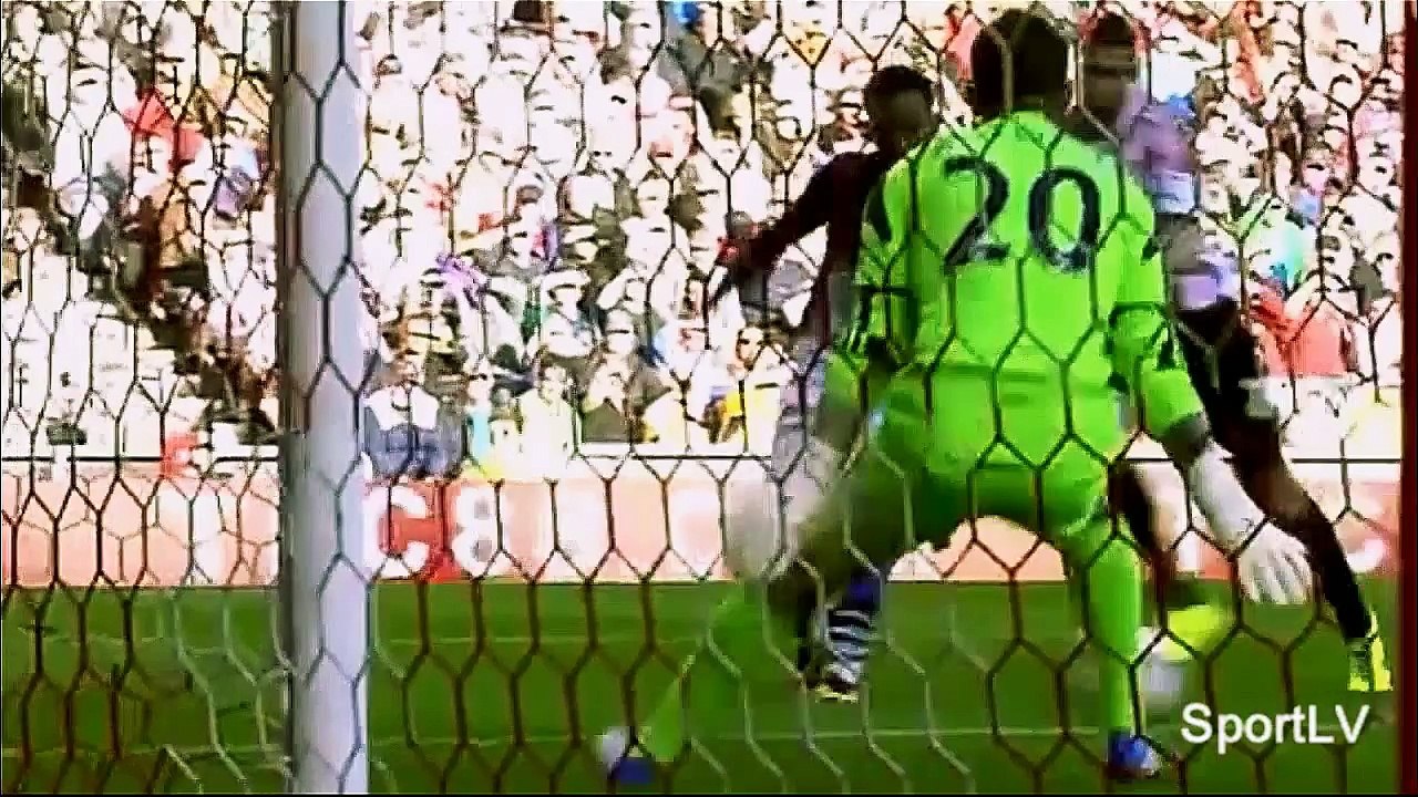 Luis Suárez ● Top 10 Goals & Amaizing Skills