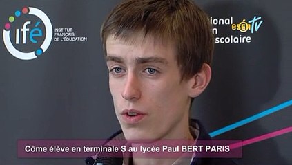Lycéen et membre du jury de la conférence sur le redoublement