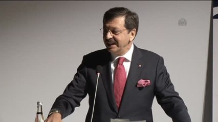 Hisarcıklıoğlu: "Zenginler Kulübüne Çıkabilmemiz İçin 2,5 Basamak Daha Yukarıya Zıplamamız Lazım