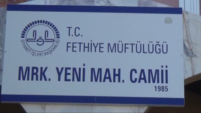 Braille Alfabesi ile Kur'an-ı Kerim Okumayı Öğreniyor