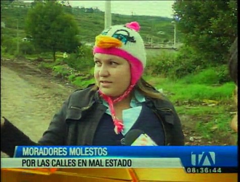 Moradores están molestos por las calles en mal estado en el barrio Los Pinos