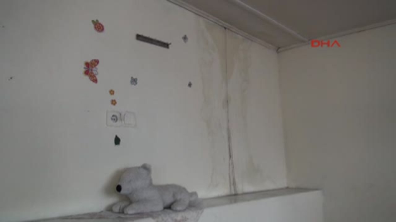 Sivas Eşi Asker Olan Genç Kadın 3 Çocuğuyla Yaşam Savaşı Veriyor