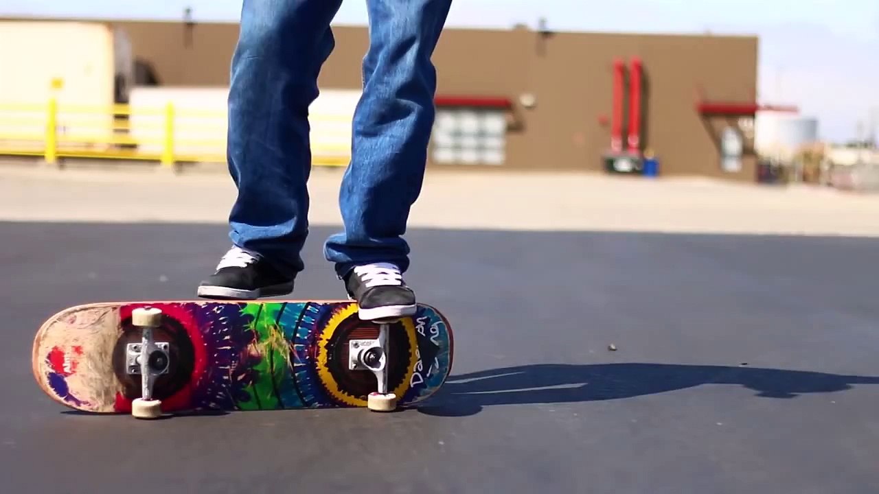 INCREDIBLE SKATEBOARD TRICKS - SHEN MENG
