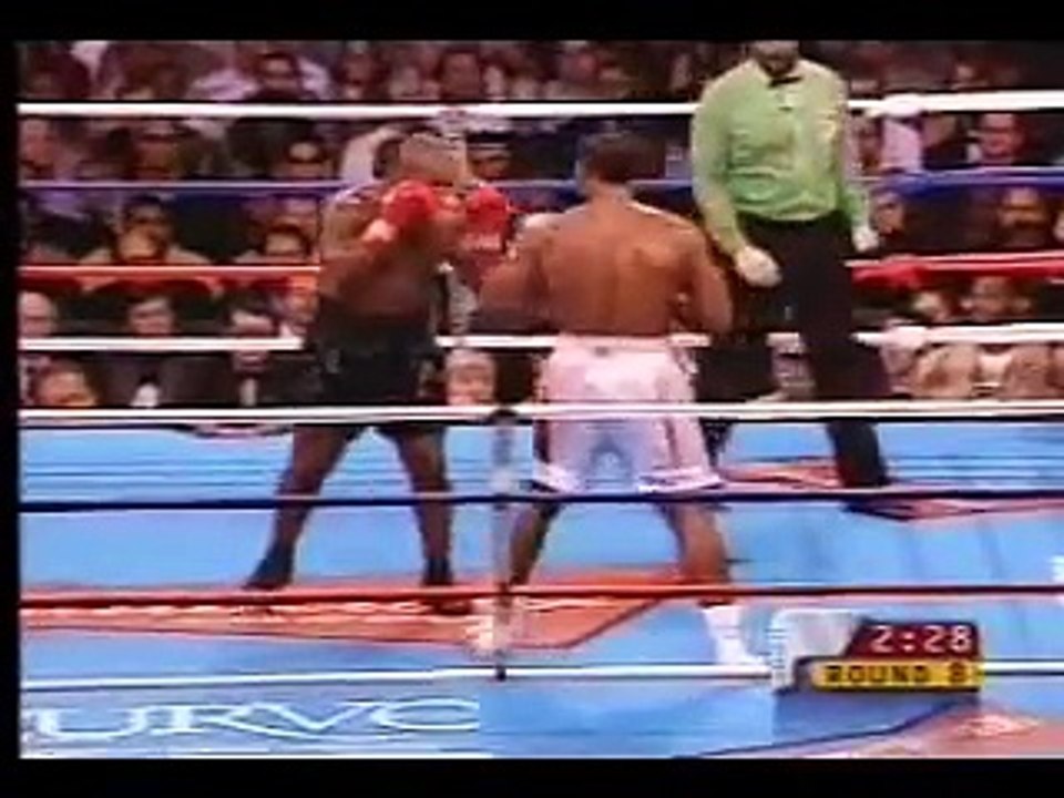 Mike Tyson VS Lennox Lewis Round 8 K.O Vidéo Dailymotion