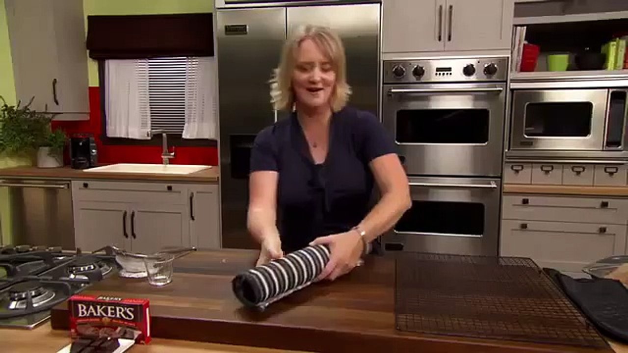 How To Make A Rainbow Cake Roll - with yoyomax12