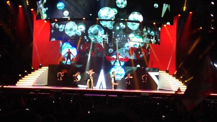 Violetta Live Marseille 4 mars 2015 / Peligrosamente Bellas