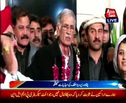 Peshawar: CM KPK Pervez Khattak media talk