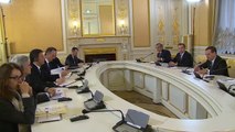 Renzi a Mosca incontra Medvedev