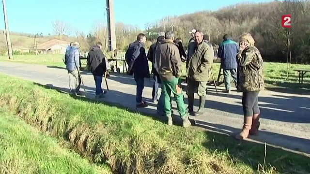 Barrage de Sivens : la tension monte entre agriculteurs et opposants au projet