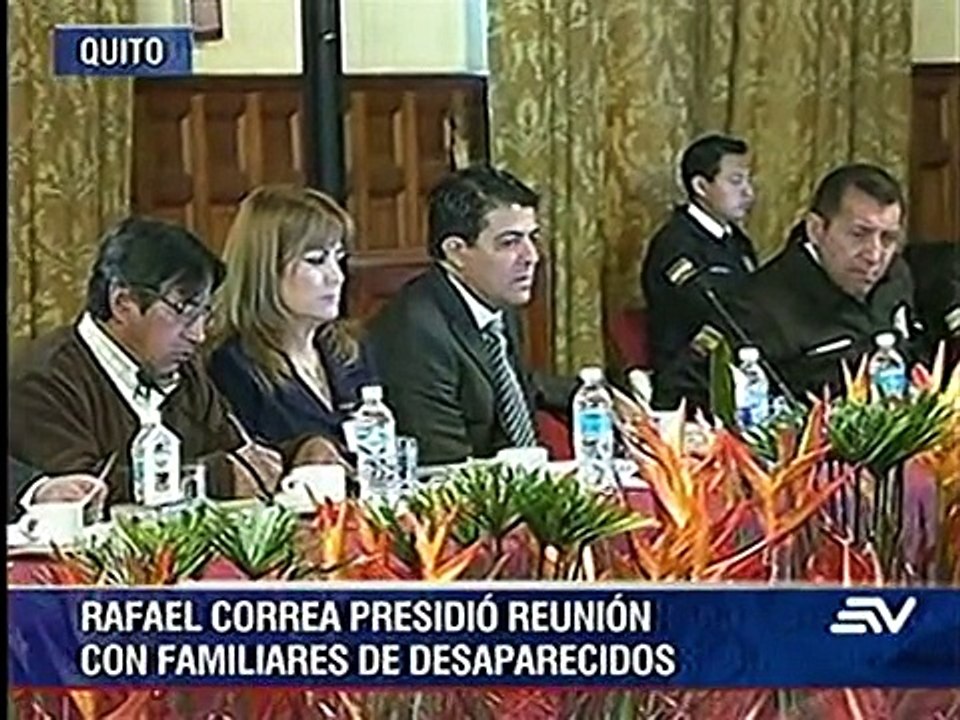 Presidente Correa se reunió con familiares de personas desaparecidas
