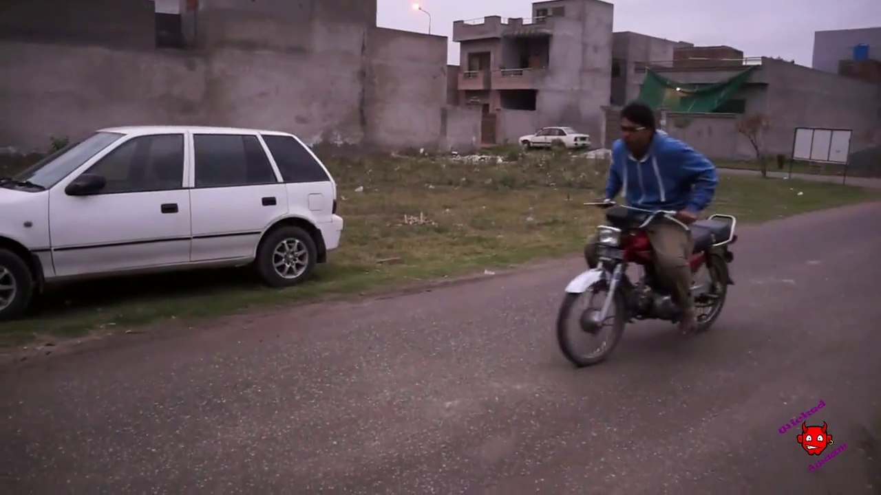 What Pakistani s Do When Their Bike Tyre Get Punctured video Dailymotion