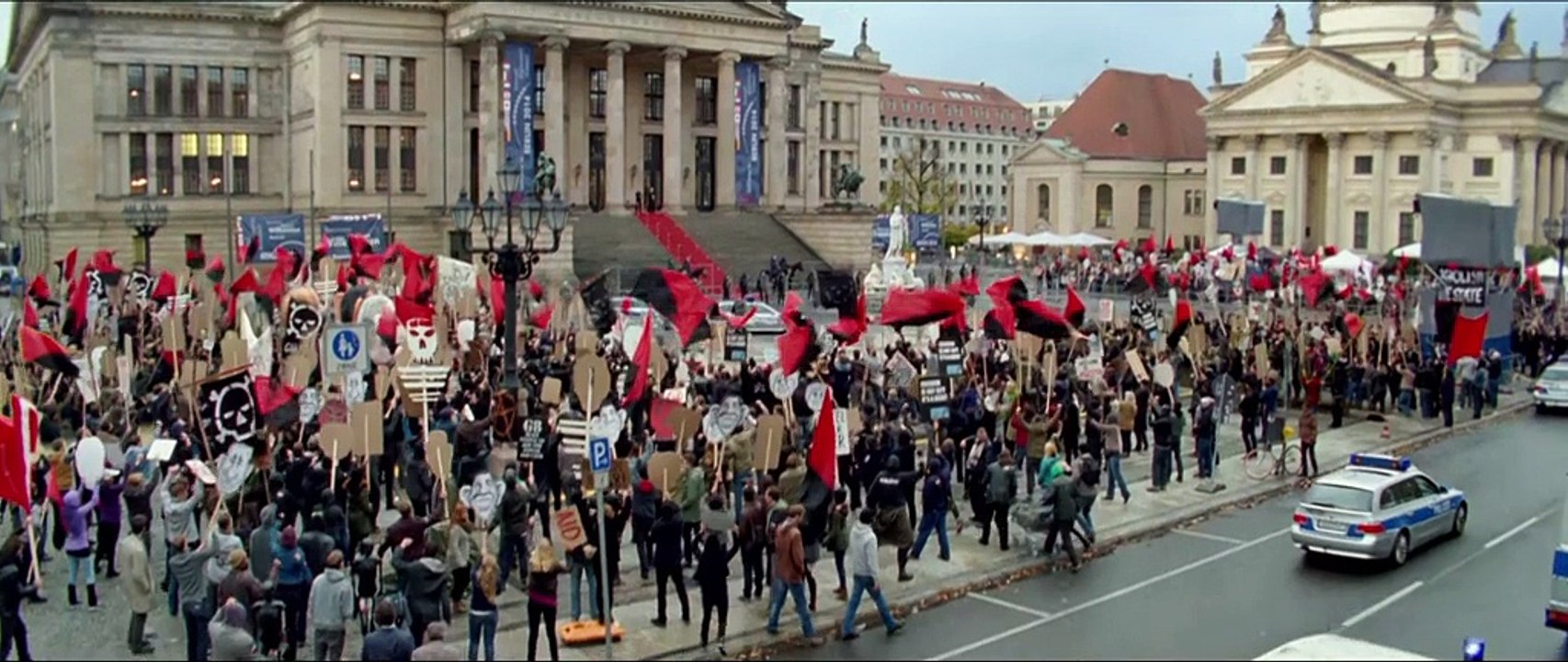 Unfinished Business - MovieBites Tom Wilkinson and Nick Frost on Unfinished Business