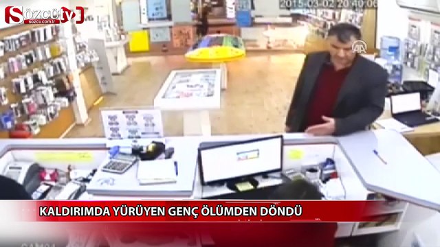Kaldırımda yürüyen genç ölümden döndü