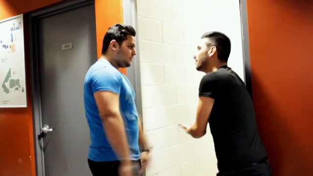 How desi people hold the door By Zaid Ali