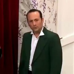 Sevmediğim birileriyle konuşmak zorunda olunca ben;