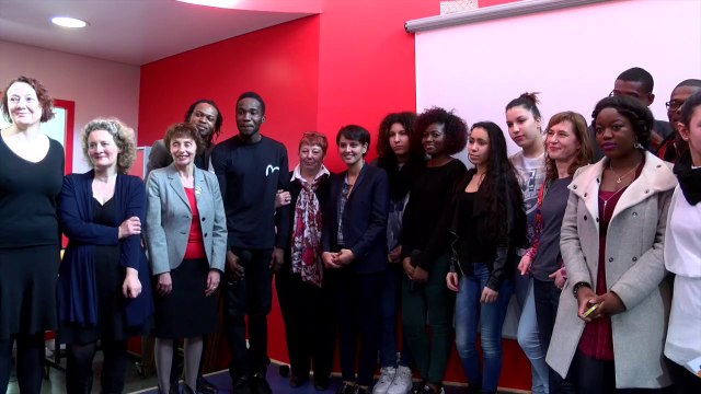 [ARCHIVE] Journée internationale des droits des femmes. Najat Vallaud-Belkacem au lycée d'Alembert (Paris)
