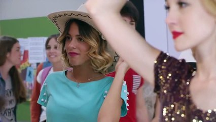 Cast of Violetta - Llamame