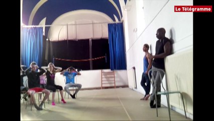 Morlaix. Un avant-goût de chorégraphie avec des élèves de l'IUT Gaco Arts