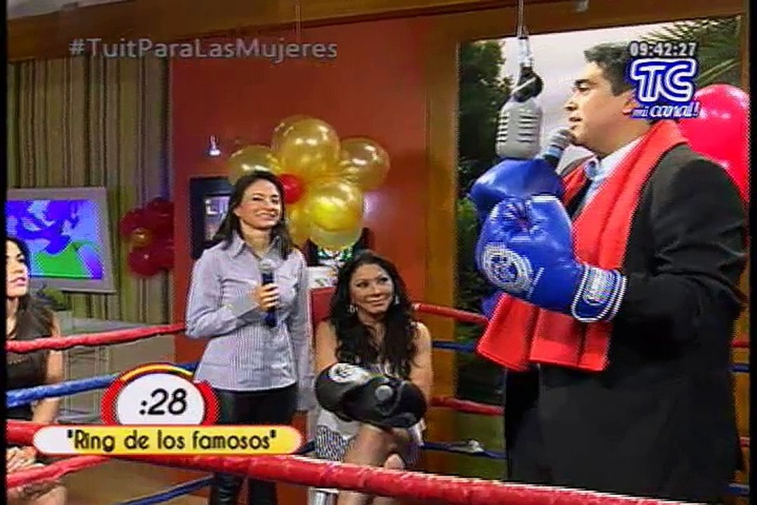 De Casa En Casa - Ring de Famosos: Jazmin y Chela vs. Diego Arcos (Parte 2)