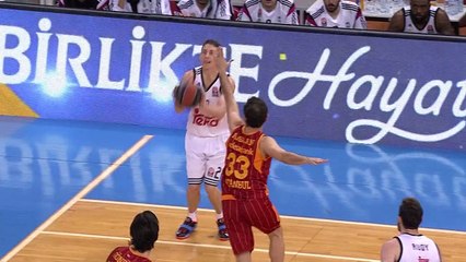 Nightly Notable:  Real Madrid hits record 18 triples in routing Galatasaray