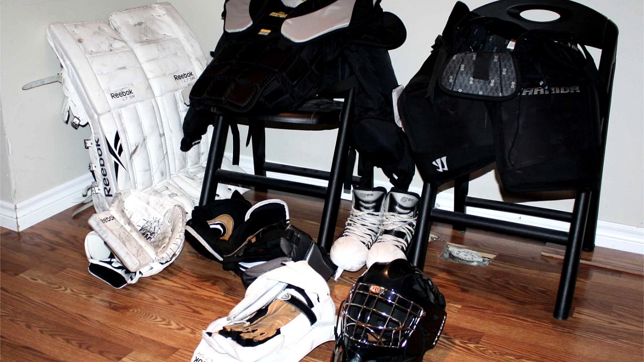 PROlocker: Superior Hockey Equipment Lockers, Hockey Equipment Hangers - Equipment Dryer & Organizer