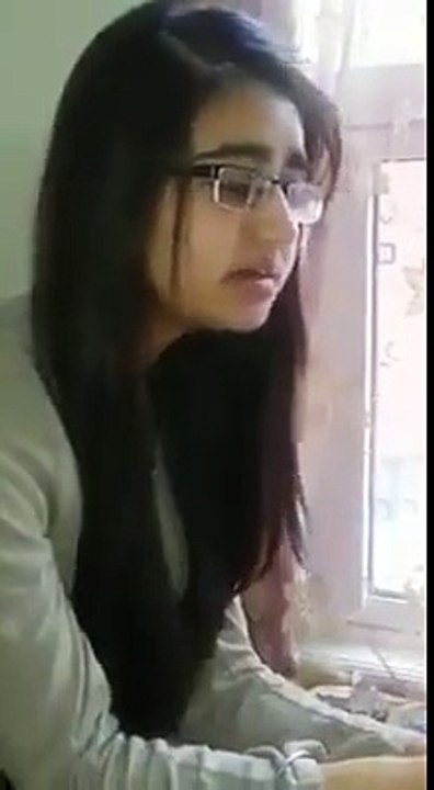 Kli Mana puchdi hy pardisiya roti khadina kay Nahi