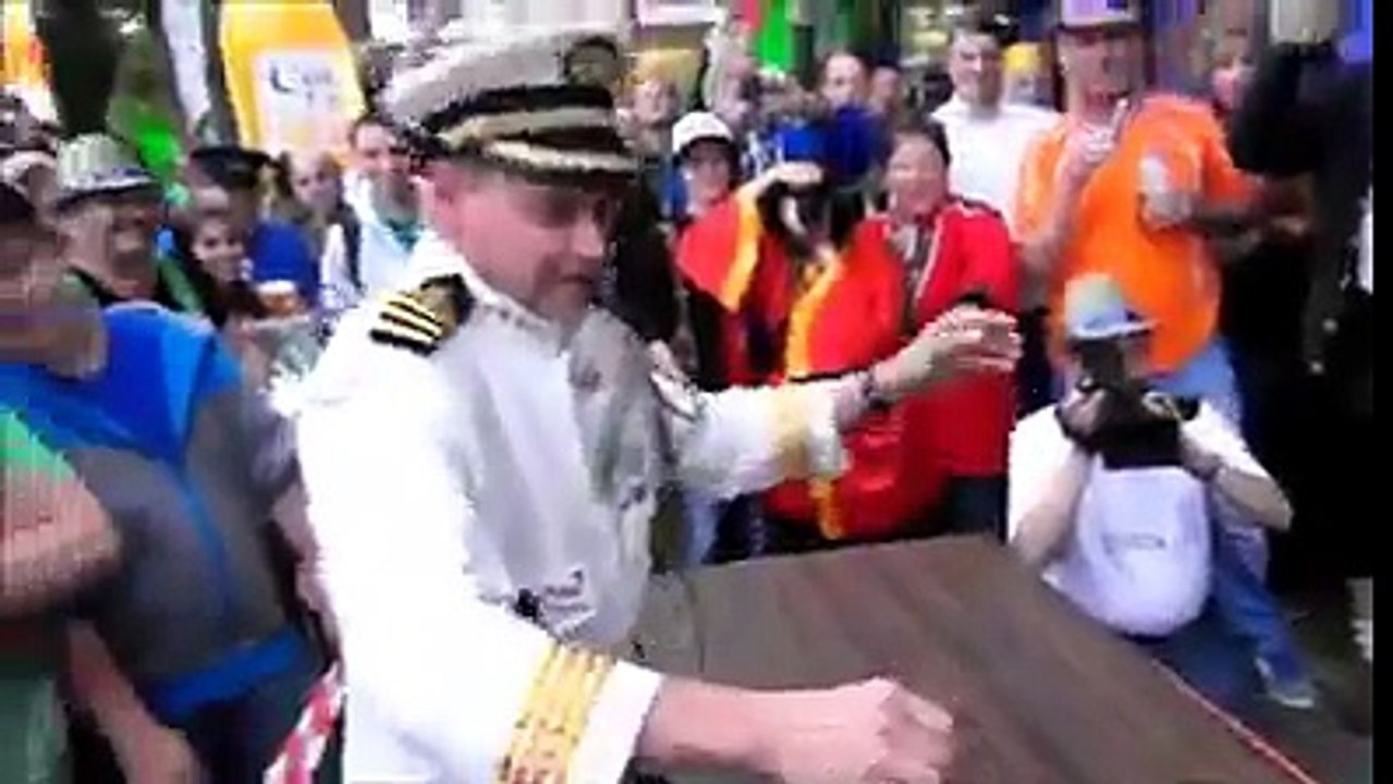 Amazing trick must must must watch video really amazing