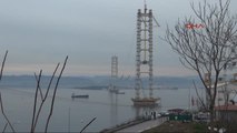 Kocaeli - Körfez Köprüsü'nde Mühendis ve İşçilerin Çalışacağı Geçici Yürüyüş Yolu Montajı Başladı