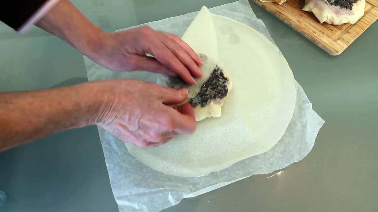 Pliage d'une pastilla à la tomme de Savoie - 2