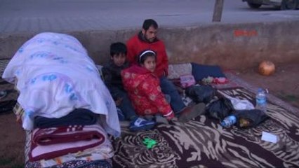 Gaziantep'te Sokakta Kalan Aileye Belediye Sahip Çıktı