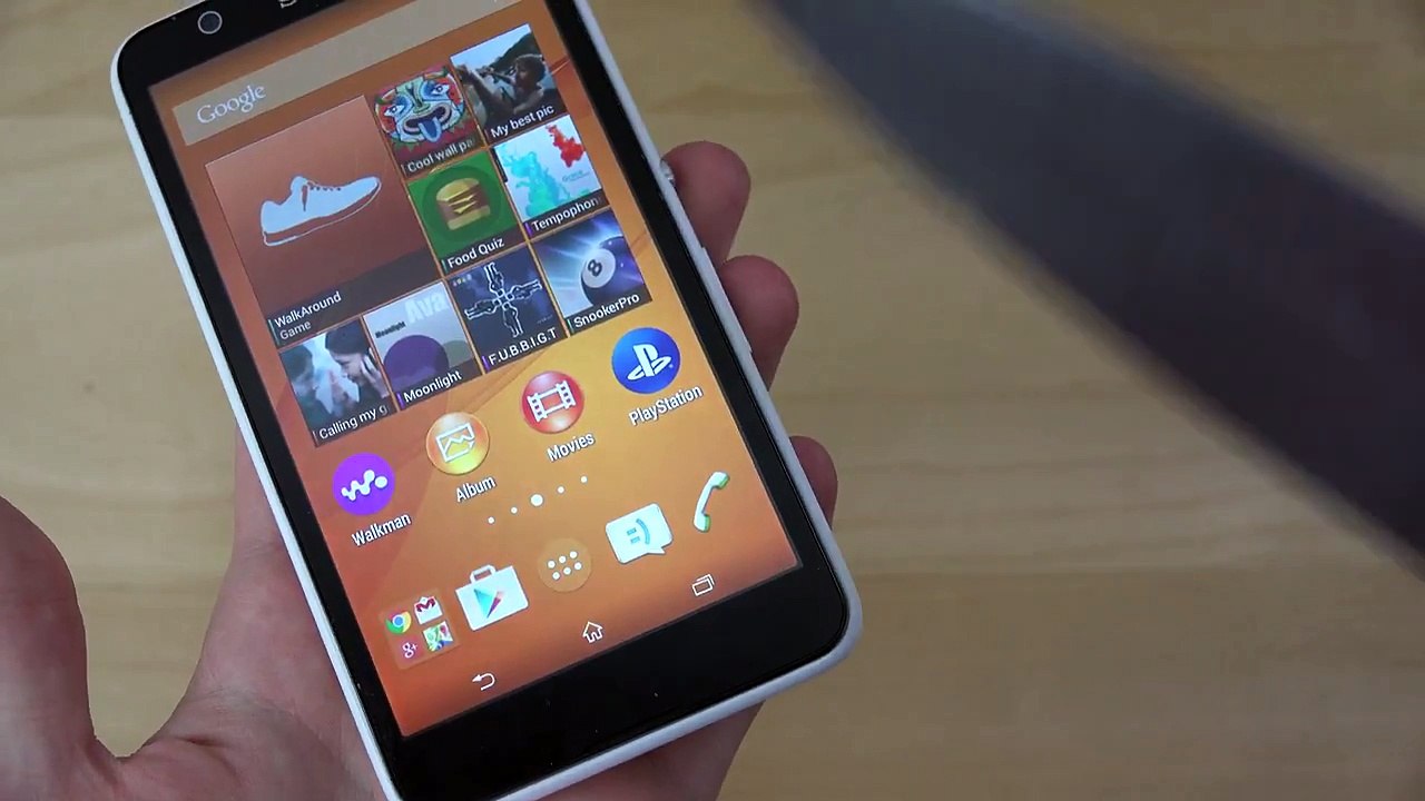 Sony Xperia E4 Knife Fun! (4K)