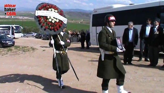 Akhisarlı Gazi Yılmaz Savaş Son Yolculuğuna Uğurlandı