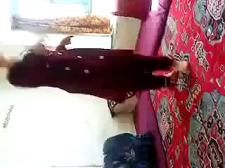 Afghani Girl Dance On Pashto Song Home Video