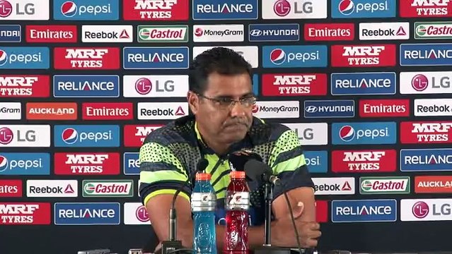 Waqar Younis Left Press Conference When Question Was Asked about Sarfaraz