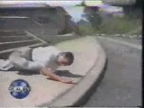 Funny - horrible skateboarding crash