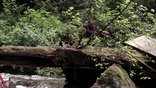 Поворот не туда 2 (ужасы)